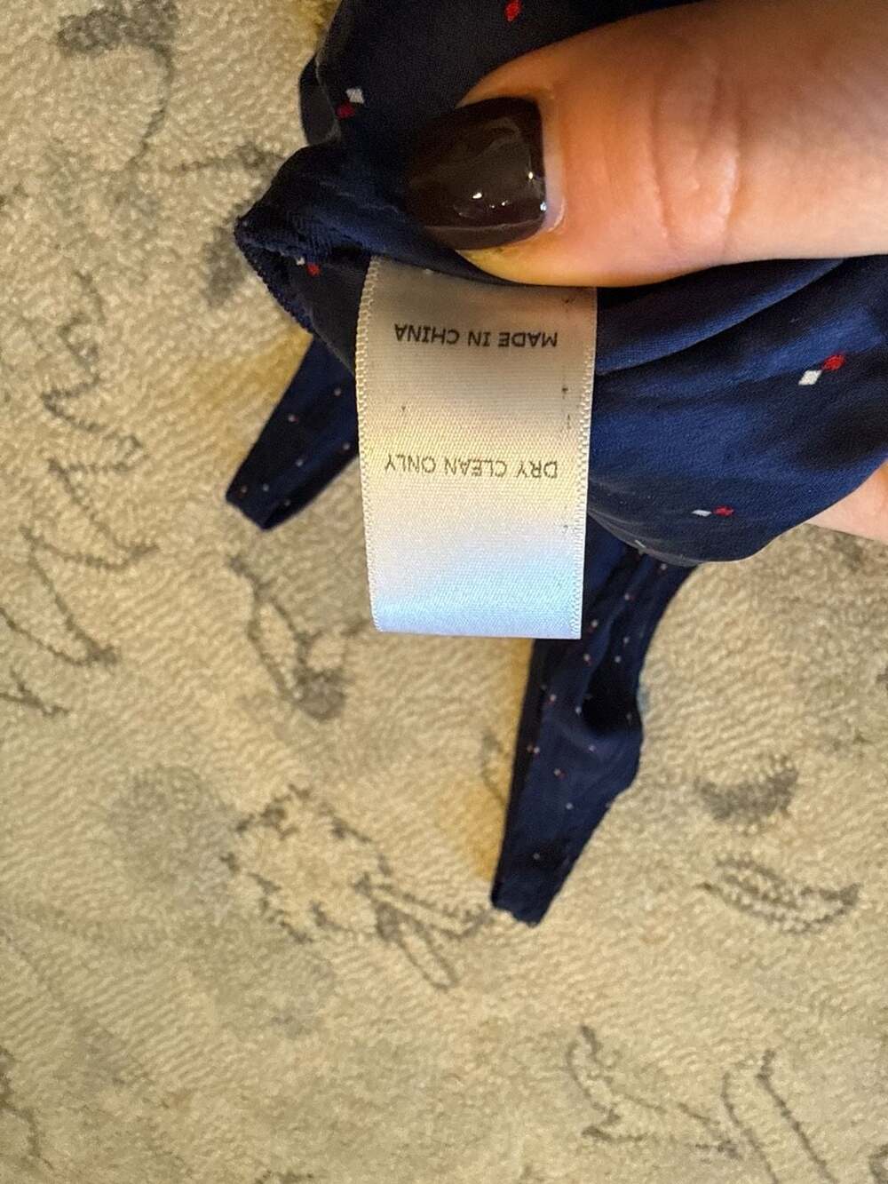 FRAME 100% Silk Charmeuse Navy Blue Polka Dot Sleeveless Tank Top - Picture 3 of 5